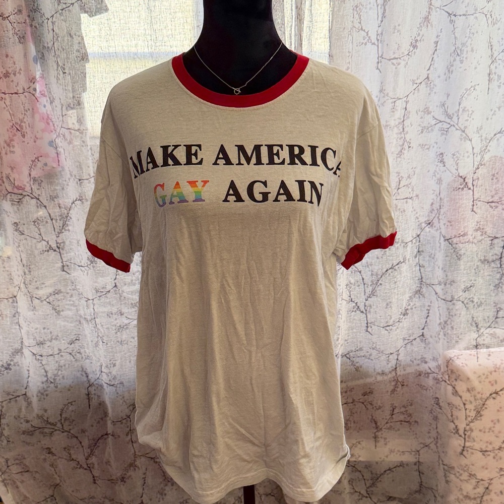 Hot Topic White Ringer Tee size L